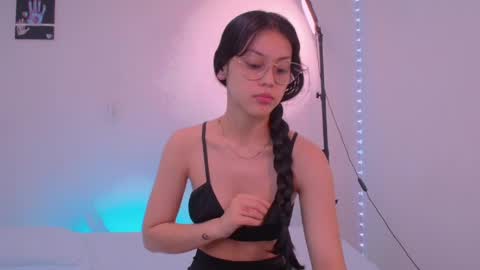 Charlotte online show from April 2026 05:05:01 AM