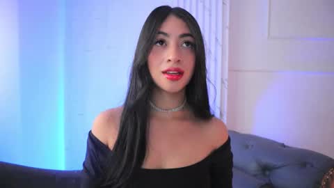 Lauren Rus online show from November 2025 12:49:02 PM