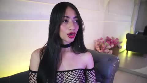 Lauren Rus online show from June 2026 12:37:01 PM