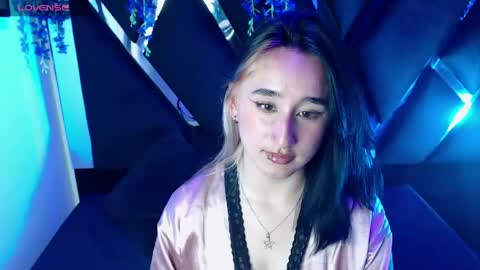 charlottestuart_ online show from May 2026 03:35:02 AM