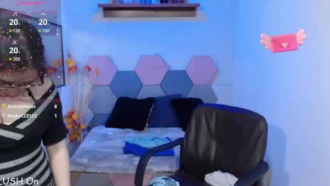 Charlotte Taylor online show from February 2025 06:54:01 AM