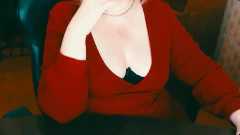Snapshot of charlottextasty chatting on February 2025 06:29:02 PM CharlotteXTasty online show from February 2025 06:29:02 PM