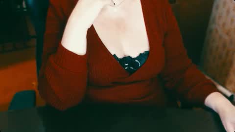 Snapshot of charlottextasty chatting on October 2025 12:08:02 PM CharlotteXTasty online show from October 2025 12:08:02 PM