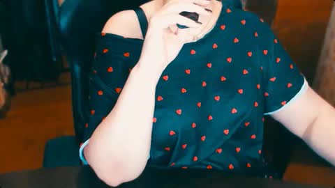 Snapshot of charlottextasty chatting on October 2025 11:11:02 AM CharlotteXTasty online show from October 2025 11:11:02 AM