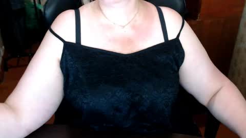 Snapshot of charlottextasty chatting on June 2026 12:04:01 PM CharlotteXTasty online show from June 2026 12:04:01 PM