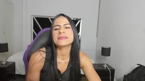 Snapshot of charlotthe_ee chatting on October 2025 11:29:01 AM online show from October 2025 11:29:01 AM