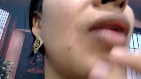 Snapshot of charlyandlaura chatting on October 2025 07:58:02 PM charlyandlaura online show from October 2025 07:58:02 PM