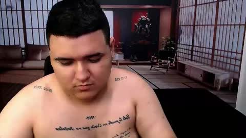 Snapshot of charlyandlaura chatting on October 2025 07:47:02 PM charlyandlaura online show from October 2025 07:47:02 PM