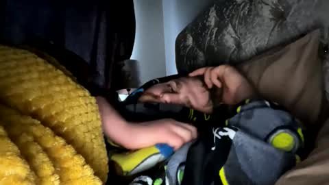 Snapshot of charmerboi2 chatting on March 2026 06:51:02 AM charmerboi2 online show from March 2026 06:51:02 AM