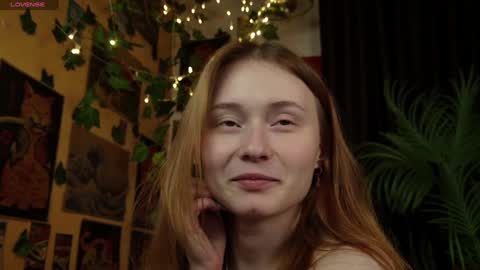 Snapshot of charming_lilly chatting on January 2025 08:45:02 PM Lissa online show from January 2025 08:45:02 PM