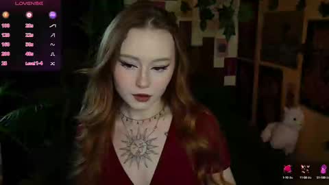 Snapshot of charming_lilly chatting on February 2025 07:56:01 AM Lissa online show from February 2025 07:56:01 AM