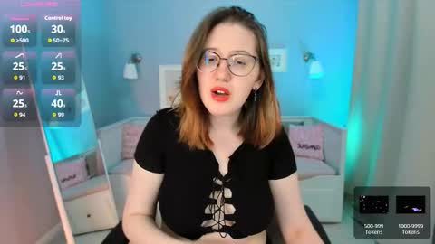 Snapshot of charmygrace chatting on October 2025 11:19:01 AM Grace online show from October 2025 11:19:01 AM