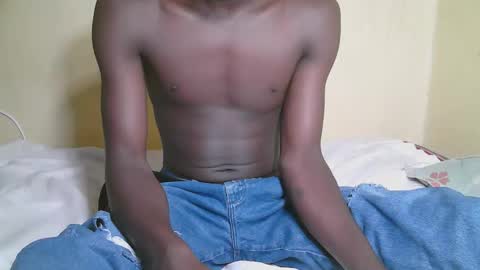 Snapshot of charmzboy chatting on October 2025 05:51:02 AM charmzboy online show from October 2025 05:51:02 AM