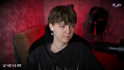 lynxy online show from September 2025 09:49:02 PM