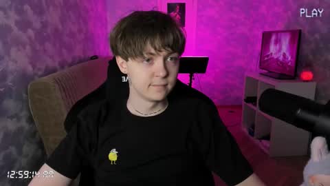 lynxy online show from October 2025 09:58:02 PM