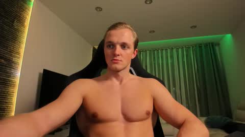 Snapshot of chasereed_ chatting on October 2025 05:03:01 PM Chase Reed online show from October 2025 05:03:01 PM