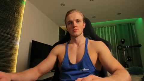 Snapshot of chasereed_ chatting on November 2025 09:35:02 PM Chase Reed online show from November 2025 09:35:02 PM