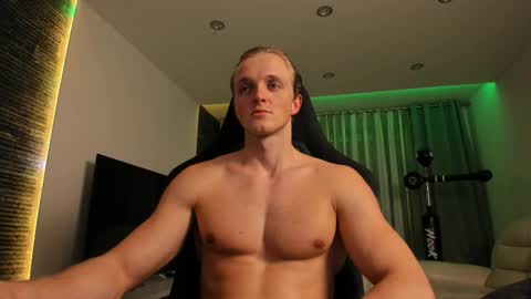 Snapshot of chasereed_ chatting on December 2025 10:41:02 PM Chase Reed online show from December 2025 10:41:02 PM