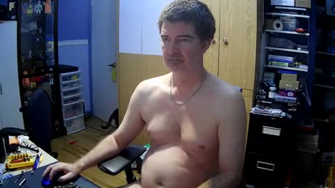 wanaBeYourToy online show from November 2025 10:17:01 AM