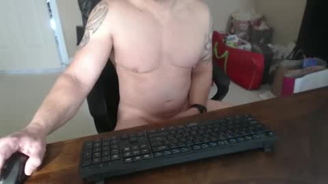 Snapshot of chattingfun101 chatting on December 2025 01:17:01 PM chattingfun101 online show from December 2025 01:17:01 PM