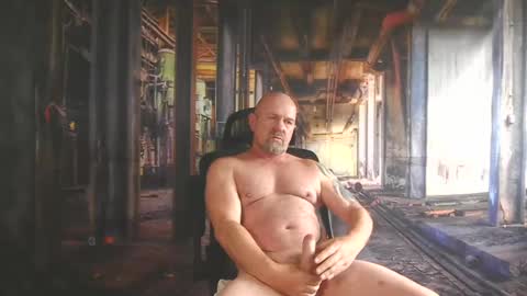 ChatToManlyGuy online show from June 2026 02:41:02 PM