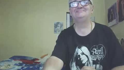 lee online show from October 2025 06:49:01 PM