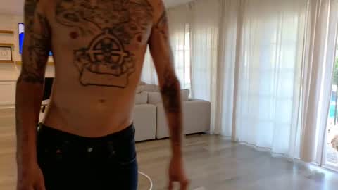 Rockhard Cockstar N Roxynyes online show from September 2025 12:38:01 AM