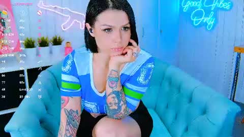 Snapshot of chaturkaterina chatting on June 2026 10:23:02 PM Miss Harmony online show from June 2026 10:23:02 PM