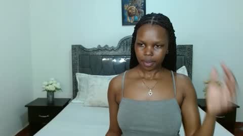 Snapshot of chayenie chatting on September 2025 05:46:02 PM Cheyenne online show from September 2025 05:46:02 PM