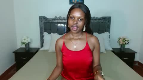 Snapshot of chayenie chatting on October 2025 06:49:02 PM Cheyenne online show from October 2025 06:49:02 PM