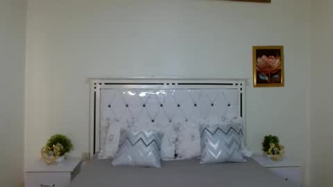 Snapshot of chayenie chatting on October 2025 05:08:02 AM Cheyenne online show from October 2025 05:08:02 AM