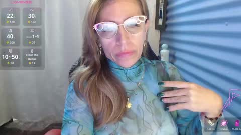 CHAYLA VICTORIA RUIZ  online show from June 2026 01:55:02 PM