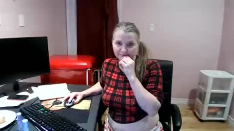 chealsiek online show from November 2025 02:35:02 AM