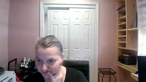 Snapshot of chealsiek chatting on February 2026 07:23:01 PM chealsiek online show from February 2026 07:23:01 PM