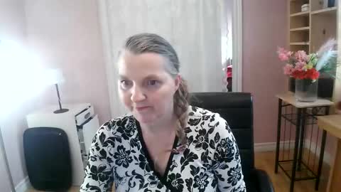 chealsiek online show from May 2026 04:13:02 PM
