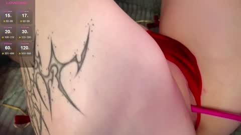 Jenny  please dont forget to thumbs up me  online show from December 2024 01:11:02 PM