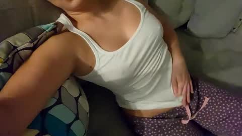 Snapshot of cheeekycouple02 chatting on February 2025 04:36:02 AM Cheeeky couple online show from February 2025 04:36:02 AM
