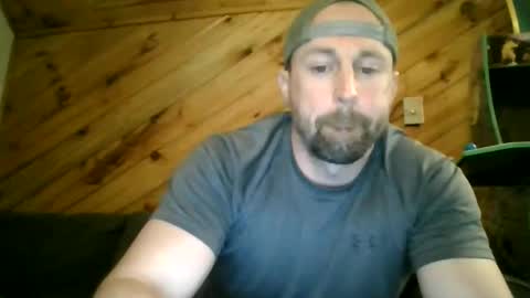 Snapshot of cheeks_1524 chatting on February 2026 06:00:02 PM cheeks_1524 online show from February 2026 06:00:02 PM