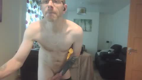 Snapshot of cheeky19841 chatting on December 2024 10:21:01 AM cheeky19841 online show from December 2024 10:21:01 AM