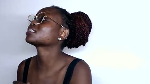 cheeky_charms online show from September 2025 07:18:02 PM