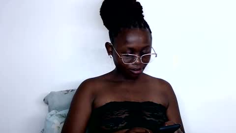 cheeky_charms online show from October 2025 09:36:01 PM