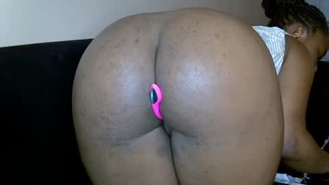 cheeky_charms online show from June 2026 02:12:01 PM