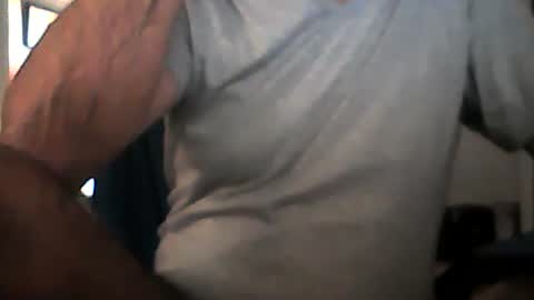 Snapshot of cheekycharm chatting on January 2025 12:22:02 AM cheekycharm online show from January 2025 12:22:02 AM