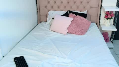 cheerry_moon online show from March 2026 08:41:02 PM