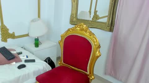 Snapshot of cheeto_333 chatting on February 2025 07:55:02 AM Cheeto online show from February 2025 07:55:02 AM