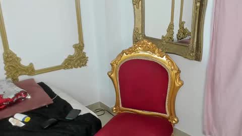 Snapshot of cheeto_333 chatting on March 2025 08:00:01 AM Cheeto online show from March 2025 08:00:01 AM