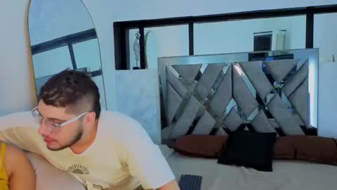   online show from February 2026 04:17:01 AM