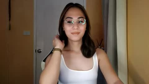 Snapshot of chelly4u69 chatting on March 2026 02:04:01 AM chelly4u69 online show from March 2026 02:04:01 AM