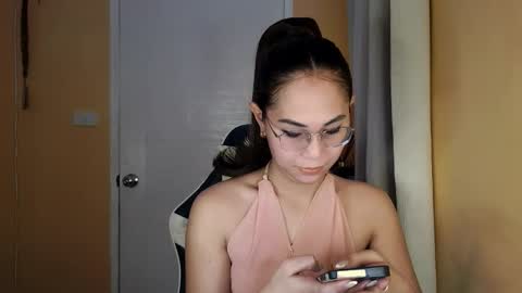 Snapshot of chelly4u69 chatting on March 2026 02:16:01 AM chelly4u69 online show from March 2026 02:16:01 AM