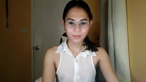 Snapshot of chelly4u69 chatting on March 2026 11:15:01 PM chelly4u69 online show from March 2026 11:15:01 PM